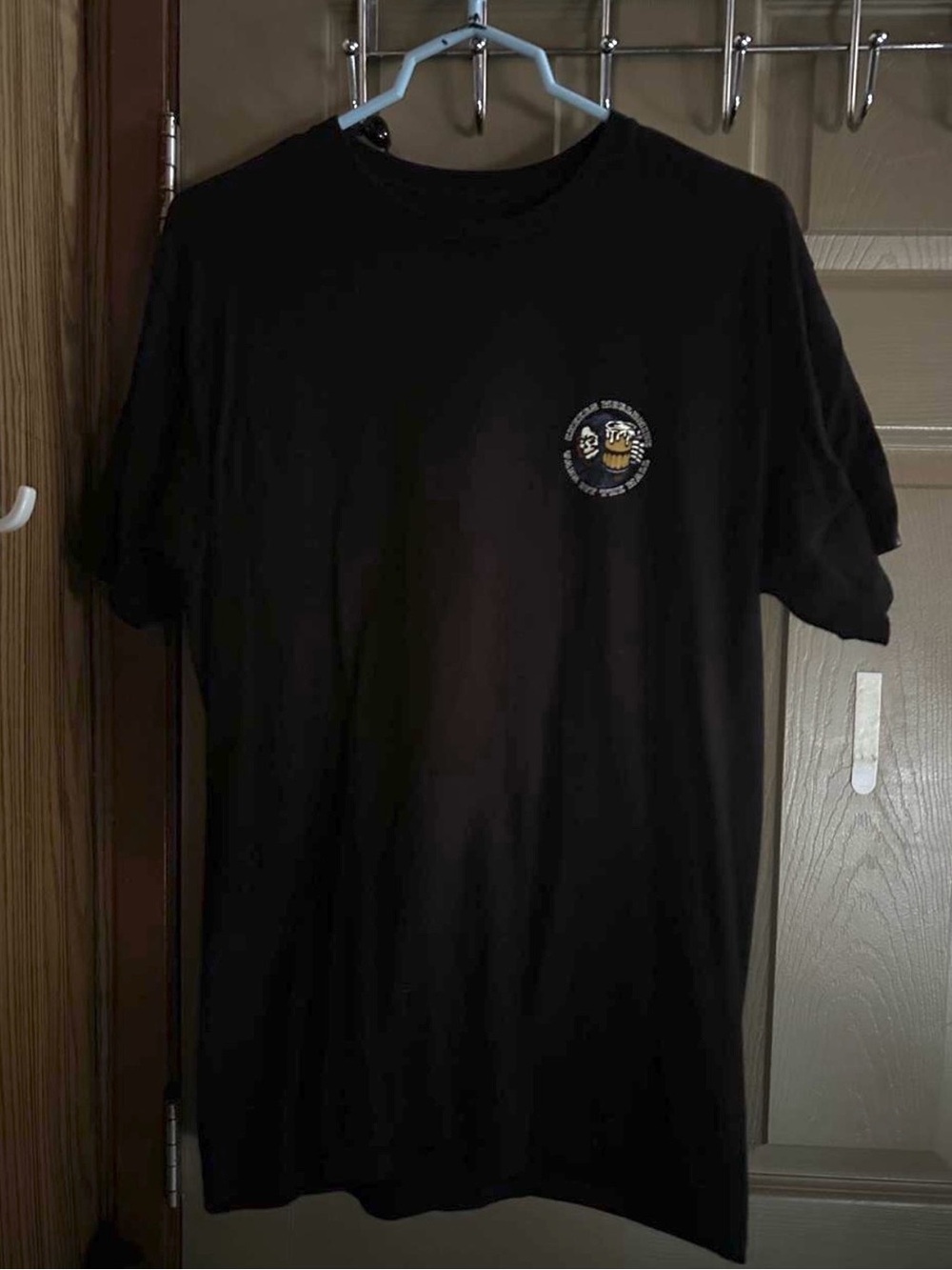 Men's Black Short-Sleeve Graphic Crewneck Tee